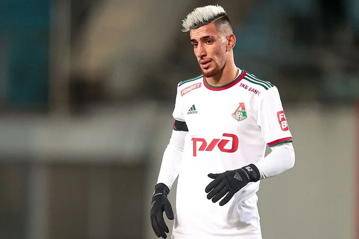 Хавбек «Локомотива» Педриньо Перейра будет играть за «Сантос» Хавбек «Локомотива» Педриньо Перейра будет играть за «Сантос»