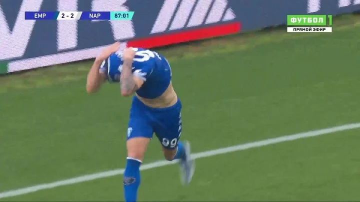 «Эмполи» обыграл «Наполи», отыгравшись со счета 0:2 за восемь минут «Эмполи» обыграл «Наполи», отыгравшись со счета 0:2 за восемь минут