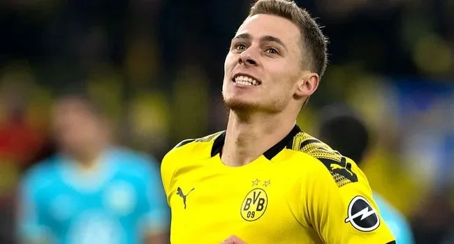 «Атлетико» интересуется Торганом Азаром