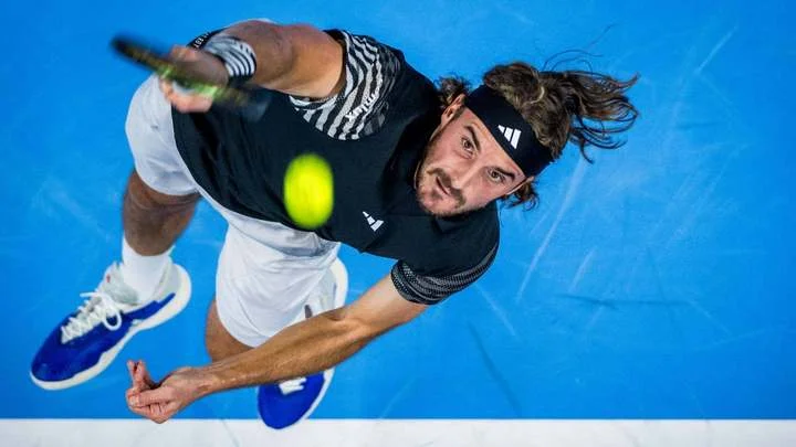 Стефанос Циципас вышел в полуфинал турнира в Антверпене, обыграв Ханфманна Стефанос Циципас вышел в полуфинал турнира в Антверпене, обыграв Ханфманна