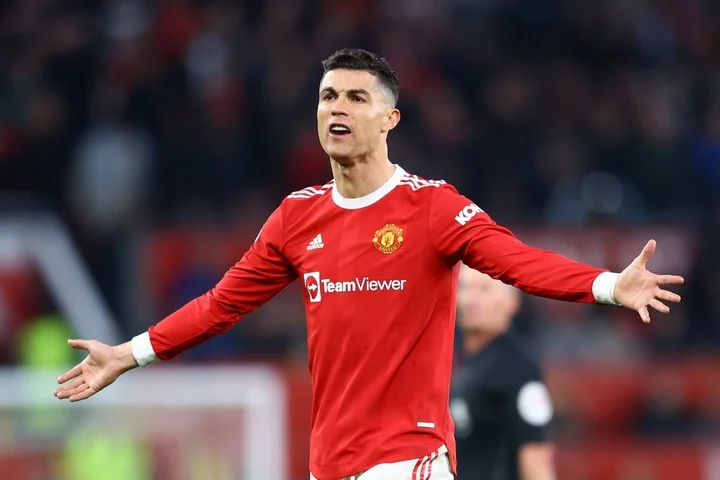 Тони Каскарино: «Роналду желает уйти потому, что не хочет не играть в футбол ЛЧ. Он жаждет стать величайшим бомбардиром этого турнира всех времен» Тони Каскарино: «Роналду желает уйти потому, что не хочет не играть в футбол ЛЧ. Он жаждет стать величайшим бомбардиром этого турнира всех времен»