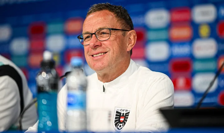 Австрийский хавбек Андреас Вайманн: «В МЮ для Рангника все сложилось не лучшим образом. Но они сейчас в худшей ситуации, чем наш тренер» Австрийский хавбек Андреас Вайманн: «В МЮ для Рангника все сложилось не лучшим образом. Но они сейчас в худшей ситуации, чем наш тренер»