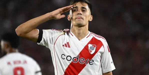 Камоцци: «Спартак» потратит зимой 52 млн евро? Кто-то должен извлечь выгоду из этого Камоцци: «Спартак» потратит зимой 52 млн евро? Кто-то должен извлечь выгоду из этого