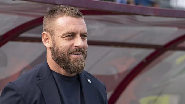 Колыванов: «У «Ромы» с приходом де Росси пока все прекрасно» Колыванов: «У «Ромы» с приходом де Росси пока все прекрасно»