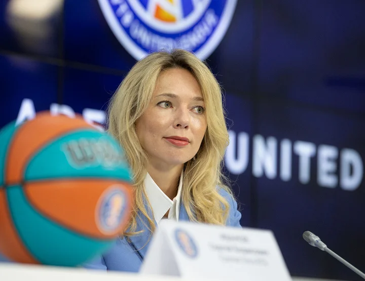 Гендиректор Лиги ВТБ Илона Корстин: «Матчей станет больше и сезон завершится позднее, в июне» Гендиректор Лиги ВТБ Илона Корстин: «Матчей станет больше и сезон завершится позднее, в июне»