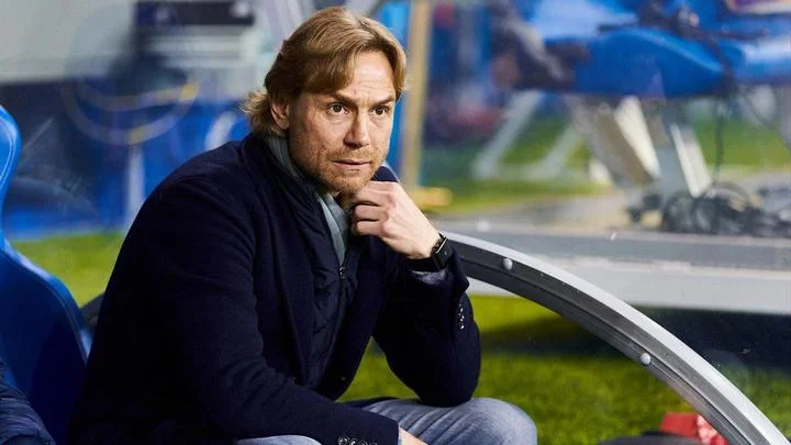 Валерий Карпин: «Не ожидал, что будем вторыми, можно сказать, даже в шоке. Все, что происходит сейчас, на совести футболистов» Валерий Карпин: «Не ожидал, что будем вторыми, можно сказать, даже в шоке. Все, что происходит сейчас, на совести футболистов»