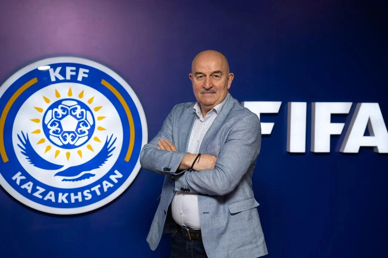 Глава КФФ: Черчесов - профессионал, сборная выглядела как единый кулак Глава КФФ: Черчесов - профессионал, сборная выглядела как единый кулак