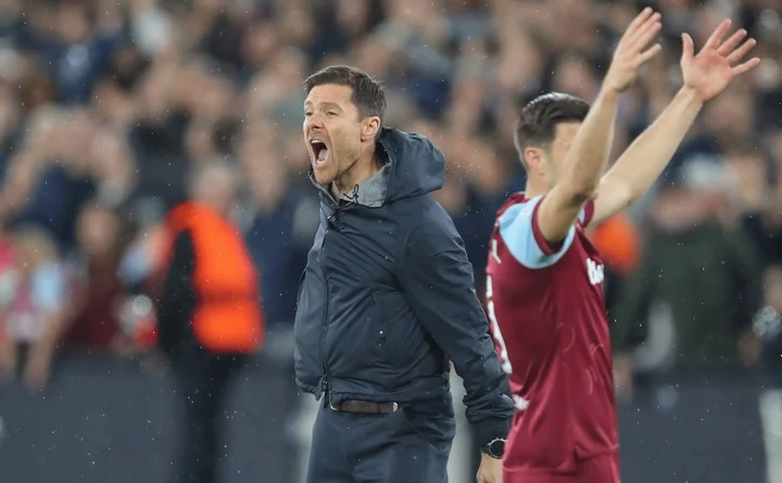 Хаби Алонсо после 1:1 с «Вест Хэмом»: «Надо отдать им должное, они играли очень сильно, совсем не так, как в Леверкузене» Хаби Алонсо после 1:1 с «Вест Хэмом»: «Надо отдать им должное, они играли очень сильно, совсем не так, как в Леверкузене»