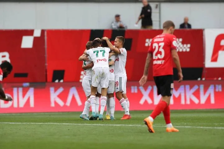 «Локомотив» в меньшинстве разгромил «Химки» – 3:0