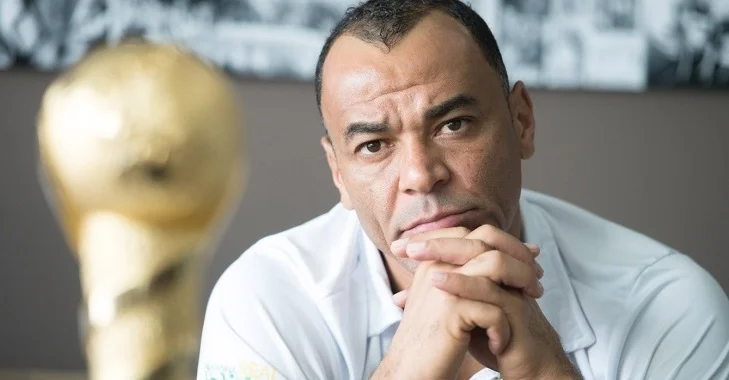 Кафу о Неймаре: «Он в тройке лучших игроков мира. Еще может претендовать на «Золотой мяч» Кафу о Неймаре: «Он в тройке лучших игроков мира. Еще может претендовать на «Золотой мяч»