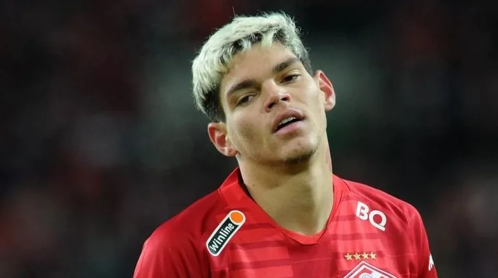 Арбитр Сергей Иванов о травме бразильца Айртона: «Гоцук сыграл в мяч» Арбитр Сергей Иванов о травме бразильца Айртона: «Гоцук сыграл в мяч»