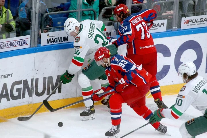 Александр Якушев: «Удивляет, как ЦСКА разобрал лидеров «Ак Барса». Это работа тренерского состава, в первую очередь Сергея Федорова» Александр Якушев: «Удивляет, как ЦСКА разобрал лидеров «Ак Барса». Это работа тренерского состава, в первую очередь Сергея Федорова»