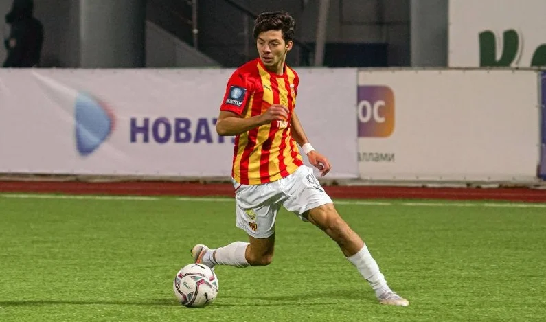 Полузащитник «Алании» об игре с «Зенитом»: «Вся команда была уверена, что мы можем обыграть их» Полузащитник «Алании» об игре с «Зенитом»: «Вся команда была уверена, что мы можем обыграть их»