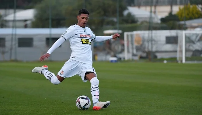 Тобиас из «Шахтера» привлек внимание «Реала» и «Атлетико» Тобиас из «Шахтера» привлек внимание «Реала» и «Атлетико»