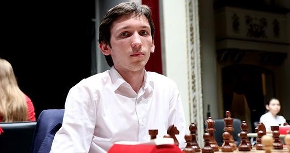Российский гроссмейстер Опарин будет выступать за США