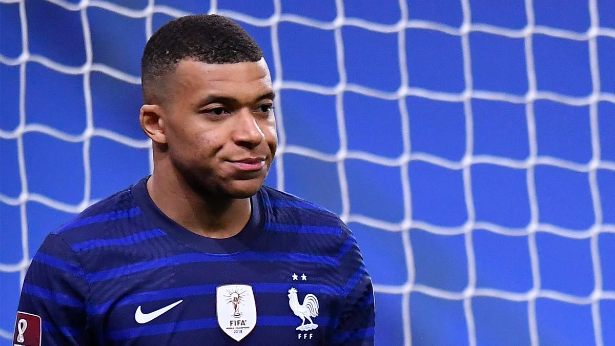 Мбаппе отказался продлевать контракт с «ПСЖ» Мбаппе отказался продлевать контракт с «ПСЖ»