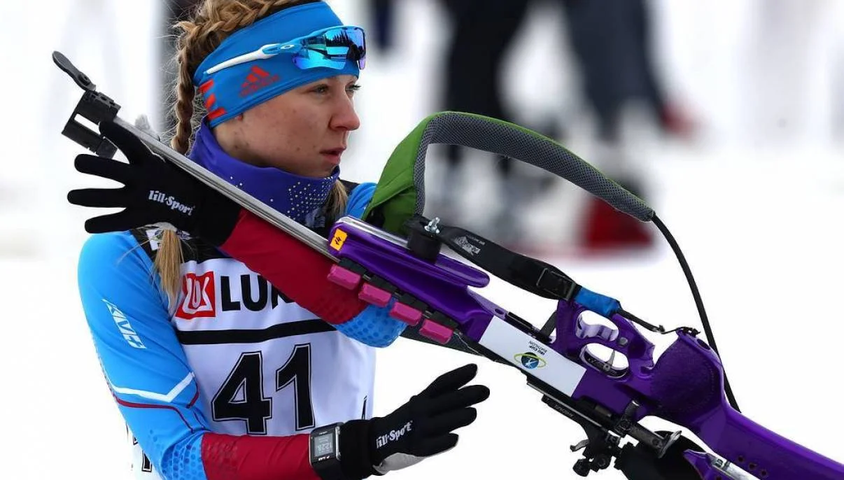 Биатлонистка Буртасова не побежит эстафету на Олимпиаде из-за противоречий с тренерами Биатлонистка Буртасова не побежит эстафету на Олимпиаде из-за противоречий с тренерами