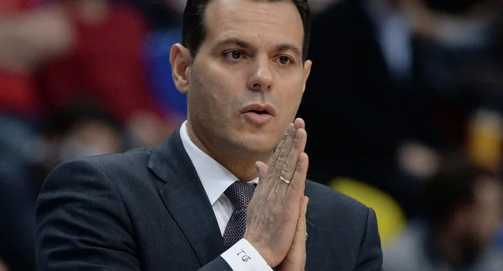 Главный тренер ЦСКА: «Зенит» – очень сильная команда. Соперник перед своими болельщиками постарается сыграть агрессивно, на грани фола»