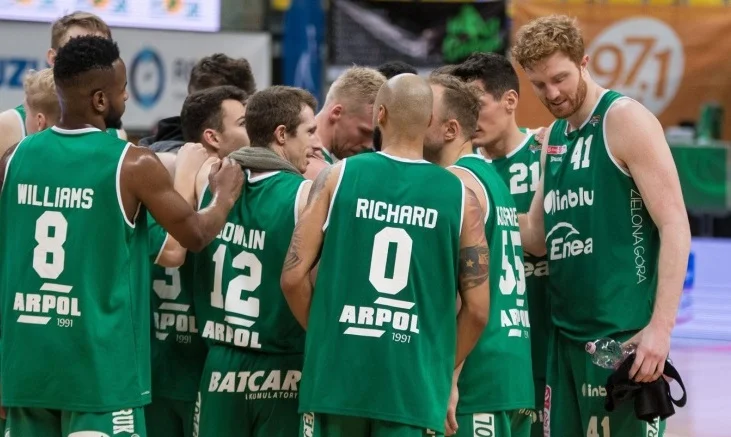 «Зелена-Гура» вышла из состава участников Лиги ВТБ «Зелена-Гура» вышла из состава участников Лиги ВТБ