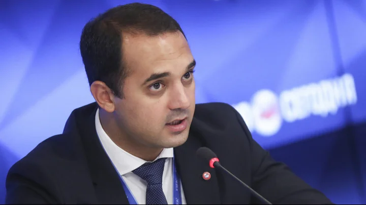 Член исполкома РФС Эмиль Алиев: «Только представитель «Рубина» высказался против сохранения формата лиги» Член исполкома РФС Эмиль Алиев: «Только представитель «Рубина» высказался против сохранения формата лиги»