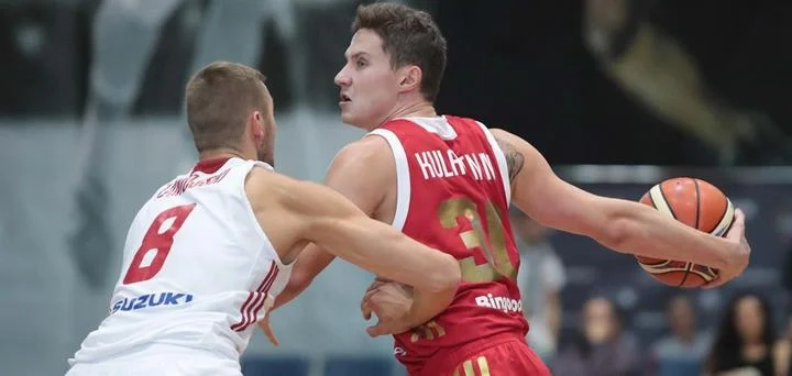 Защитник Михаил Кулагин подписал однолетний контракт с УНИКСом Защитник Михаил Кулагин подписал однолетний контракт с УНИКСом