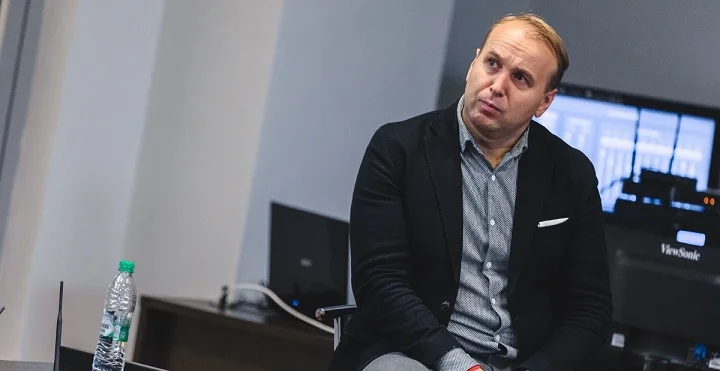 Казанский о Роналду: «Тен Хагу хватило характера убрать его из состава. В Сантуше я сомневался» Казанский о Роналду: «Тен Хагу хватило характера убрать его из состава. В Сантуше я сомневался»