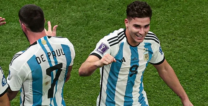 «Атлетико» и «Манчестер Сити» согласовали трансфер Альвареса «Атлетико» и «Манчестер Сити» согласовали трансфер Альвареса