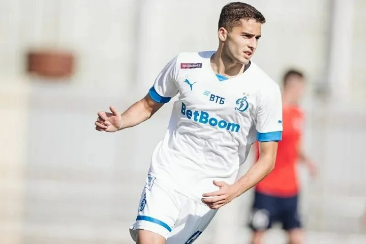 «Крылья Советов» принимают «Динамо». После первого тайма – 1:3 «Крылья Советов» принимают «Динамо». После первого тайма – 1:3