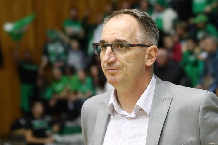 Тренер «Енисея» Йовица Арсич: «Хочу поздравить «Автодор» с победой. Сегодня они были лучше» Тренер «Енисея» Йовица Арсич: «Хочу поздравить «Автодор» с победой. Сегодня они были лучше»