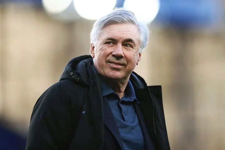 Карло Анчелотти: «Если хорошо планируешь летнюю работу, зимой выходить на трансферный рынок не нужно» Карло Анчелотти: «Если хорошо планируешь летнюю работу, зимой выходить на трансферный рынок не нужно»