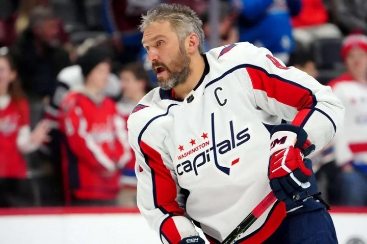 Максим Рыбин: «Дай бог, чтобы Овечкин действительно проснулся. Судя по сезону, ему давно пора это сделать» Максим Рыбин: «Дай бог, чтобы Овечкин действительно проснулся. Судя по сезону, ему давно пора это сделать»