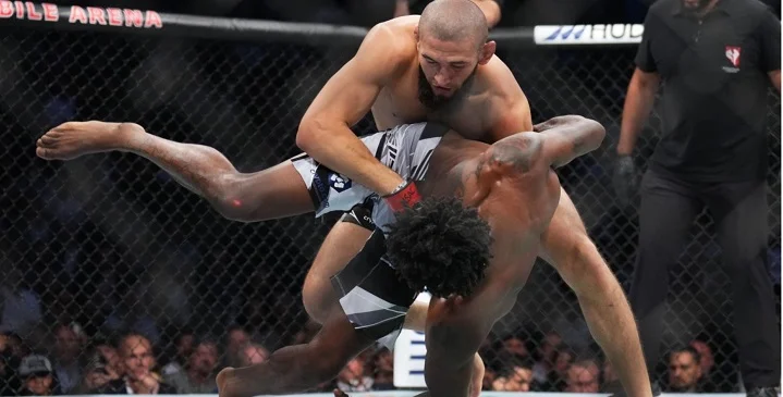 Чимаев проведет бой против Косты на UFC 294 Чимаев проведет бой против Косты на UFC 294