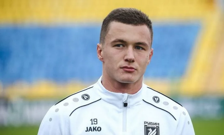 Нападающий Иван Игнатьев расторг контракт с «Рубином» Нападающий Иван Игнатьев расторг контракт с «Рубином»