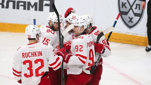 «Спартак» подписал трех хоккеистов «Спартак» подписал трех хоккеистов