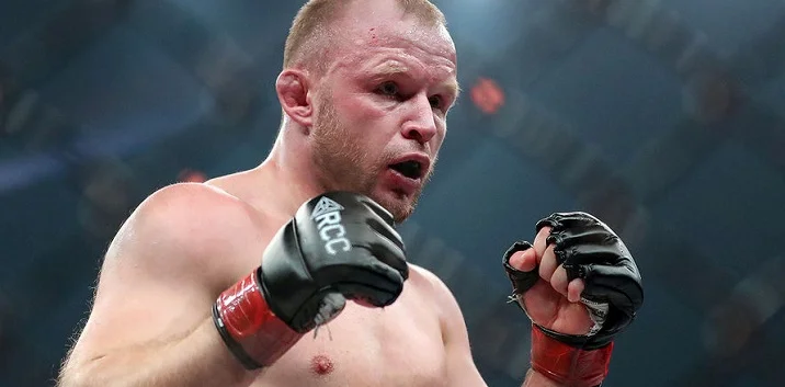Шлеменко передумал переходить в UFC: «Наши ММА становятся конкурентоспособными против любого иностранного турнира»