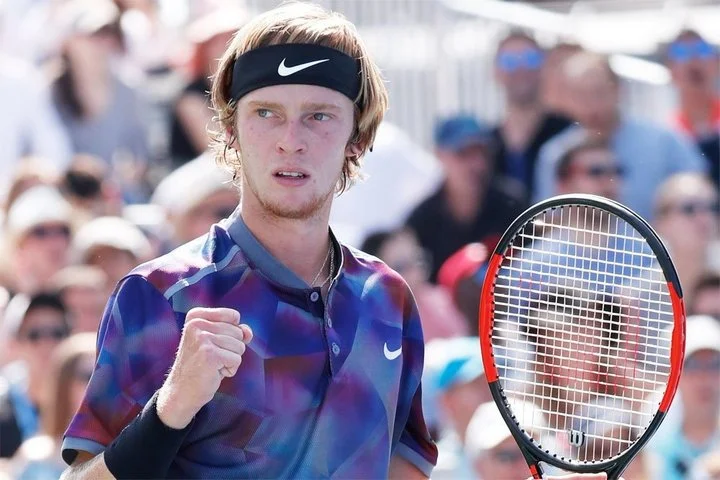 Андрей Рублёв вышел во второй круг «Ролан Гаррос»: «Было тяжеловато. Но я постепенно старался найти путь, как играть всё лучше и лучше» Андрей Рублёв вышел во второй круг «Ролан Гаррос»: «Было тяжеловато. Но я постепенно старался найти путь, как играть всё лучше и лучше»