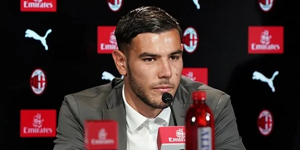 Насилие, клевета и футболисты