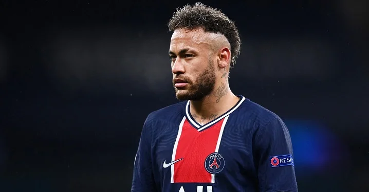 Неймар расстроился из-за оскорблений и свиста фанатов ПСЖ на матче с «Бордо»