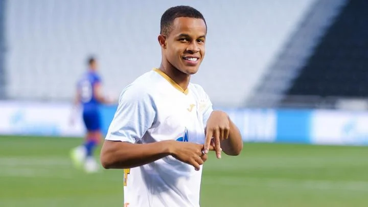 Денис Мацуев: «Спартак» купил Угальде, «Зенит» – Педро. При всем уважении, их и сравнивать нельзя! Бразилец – настоящий самородок»