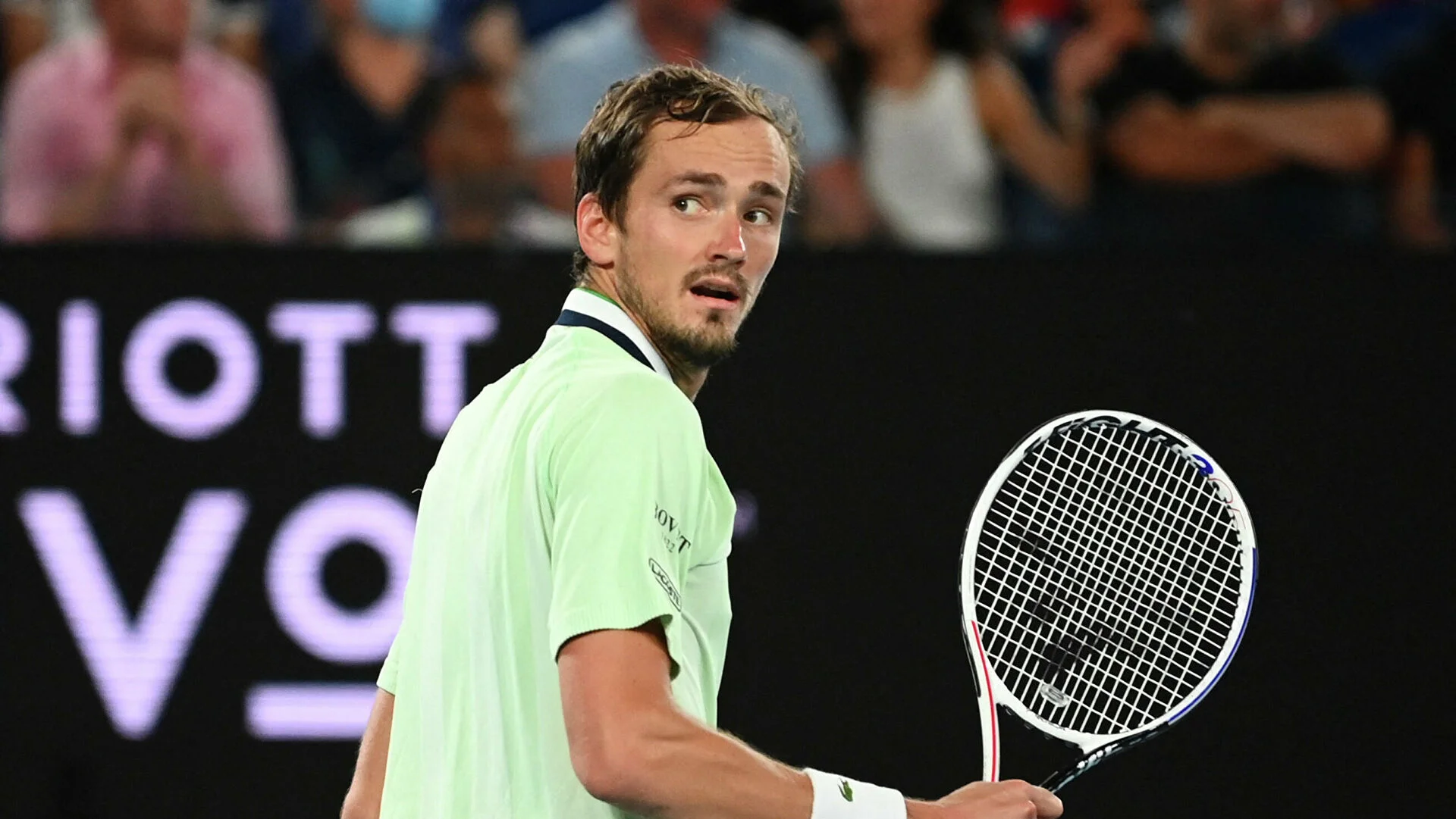 Медведев обыграл Андухара за выход в четвертьфинал турнира в Акапулько Медведев обыграл Андухара за выход в четвертьфинал турнира в Акапулько