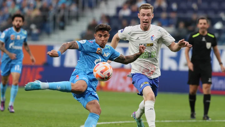 Сергей Веденеев: «Первые два гола, которые «Зенит» забил «Факелу» – с моментом везения» Сергей Веденеев: «Первые два гола, которые «Зенит» забил «Факелу» – с моментом везения»