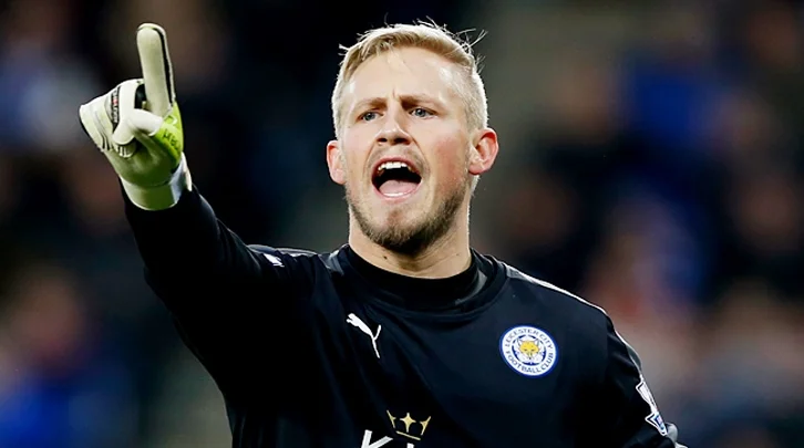 Голкипер «Лестера» Каспер Шмейхель: «Если хотим выиграть Лигу конференций, нужно больше работать» Голкипер «Лестера» Каспер Шмейхель: «Если хотим выиграть Лигу конференций, нужно больше работать»