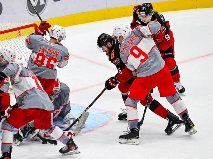 Михаил Кравец о 7:2 с «Сибирью»: «Сопернику не дали ничего сделать, даже в меньшинстве очень достойно отыграли» Михаил Кравец о 7:2 с «Сибирью»: «Сопернику не дали ничего сделать, даже в меньшинстве очень достойно отыграли»