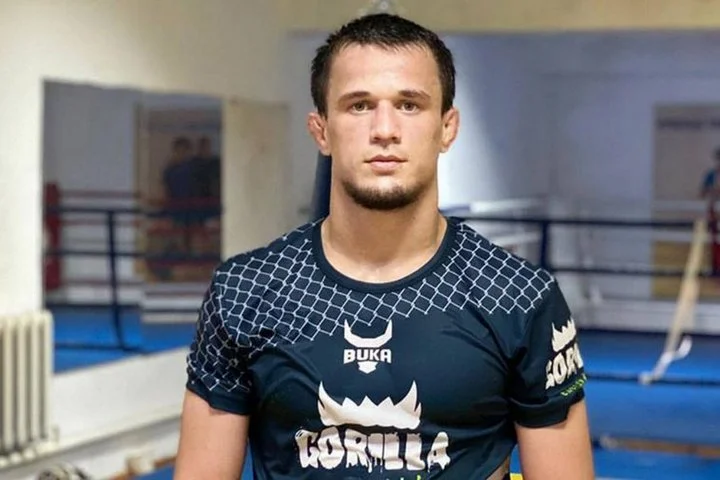 Усман Нурмагомедов занял первое место в рейтинге легкой весовой категории Bellator Усман Нурмагомедов занял первое место в рейтинге легкой весовой категории Bellator