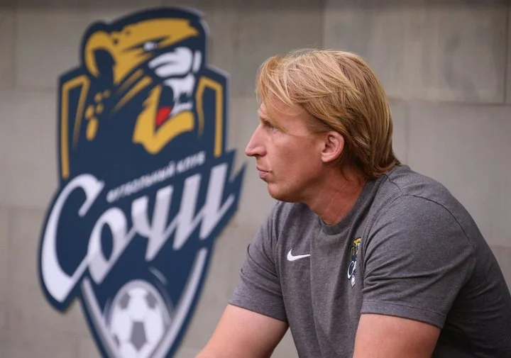 Тренер «Сочи» Александр Точилин: «Лучшие игры нас ждут впереди. Нам есть куда стремиться» Тренер «Сочи» Александр Точилин: «Лучшие игры нас ждут впереди. Нам есть куда стремиться»