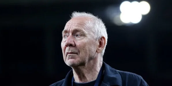 Романцев: «Когда ведущий игрок переходит в «Зенит», это удар для тренера» Романцев: «Когда ведущий игрок переходит в «Зенит», это удар для тренера»