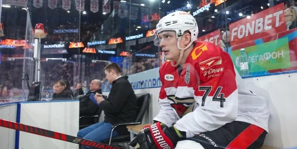 Прохоркин: раньше все профессионалы уезжали в НХЛ, а сейчас отношение изменилось Прохоркин: раньше все профессионалы уезжали в НХЛ, а сейчас отношение изменилось