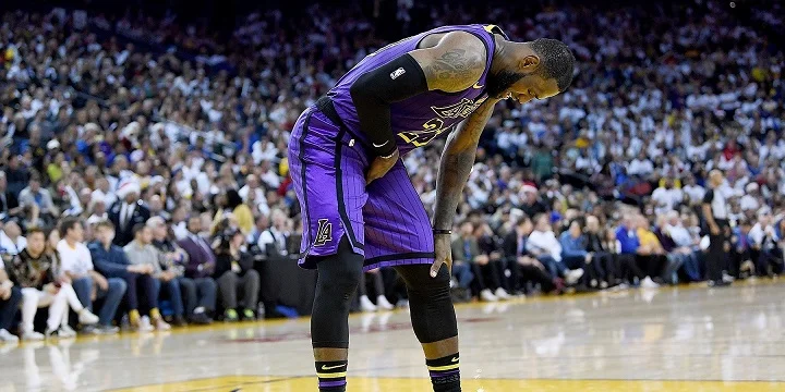 Леброн пропустит матч с «Ютой» из-за травмы Леброн пропустит матч с «Ютой» из-за травмы