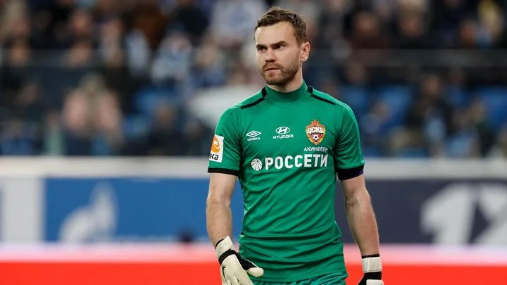 Игорь Акинфеев: «Я сентиментальный человек, могу переживать как горе, так и радости другого человека, пустить слезинку. Это нормально» Игорь Акинфеев: «Я сентиментальный человек, могу переживать как горе, так и радости другого человека, пустить слезинку. Это нормально»