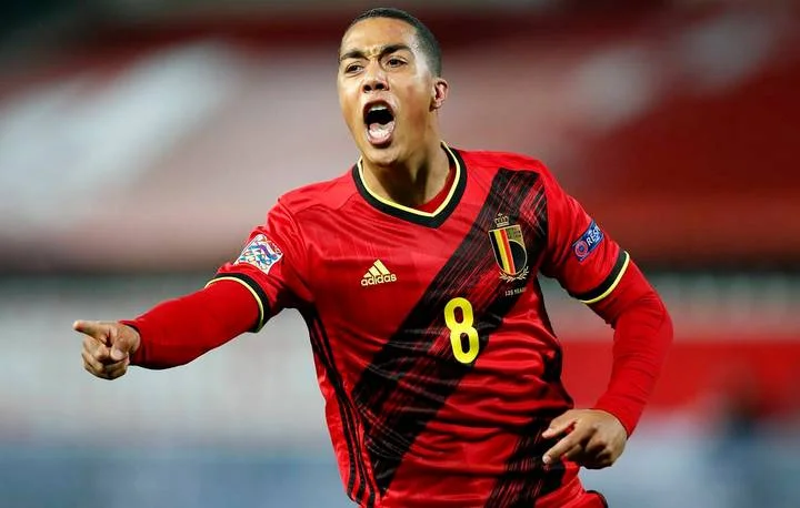 Хавбек сборной Бельгии Юри Тилеманс: «Матч с Уэльсом получился противоречивым. Очко не такой плохой результат, но могло быть и лучше»